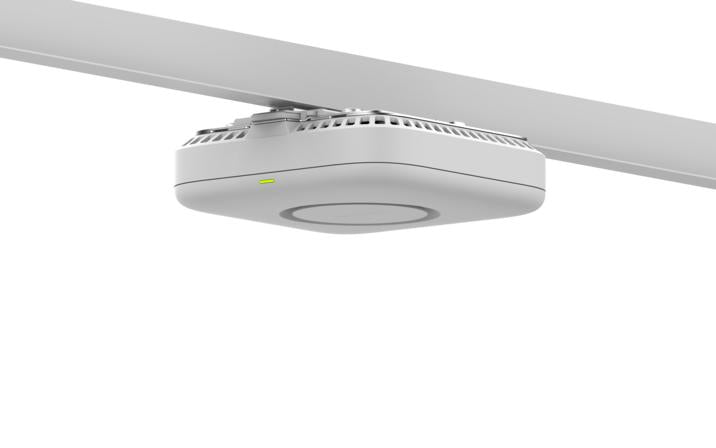 NETGEAR (WBE710) 三頻 WiFi 7 Insight 雲端管理 Access Point | PoE+ | 2.5G | Insight