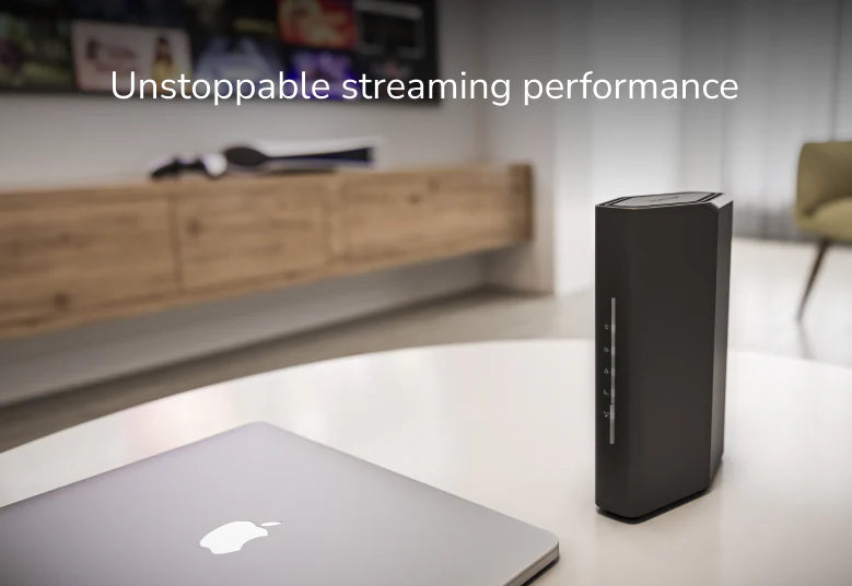 <b>Nighthawk (RS100)</b> <br>雙頻 BE3600 WiFi 7 路由器 | 2.5 Gig WAN | 4x1G LAN<br><p style="color:#FF3EFF;">新低價</p>