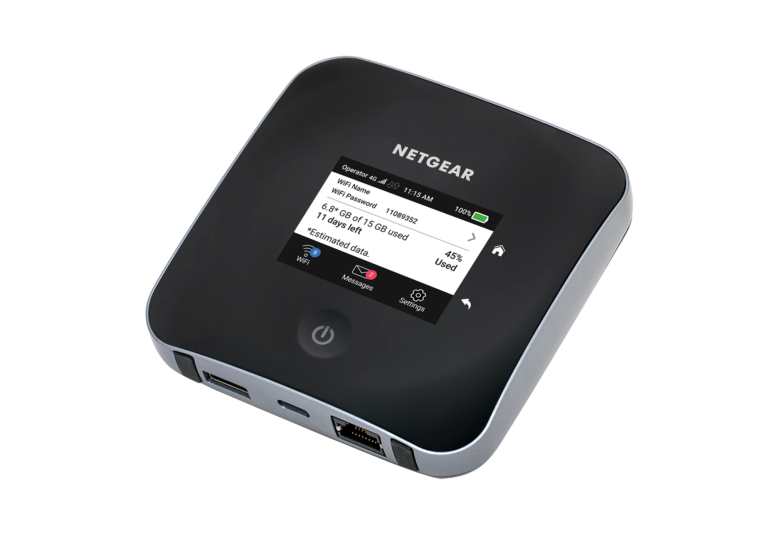 NETGEAR Nighthawk (MR5200) M5 5G Sub 6 AX1800 WiFi 6 流動熱點路由器<br>1G LAN | 2.4 吋 LCD
